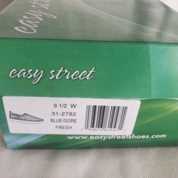 Easy Street Blue Slip on Loafers Sneakers - Size 9.5 WIDE - NEW - Picture 5 of 5